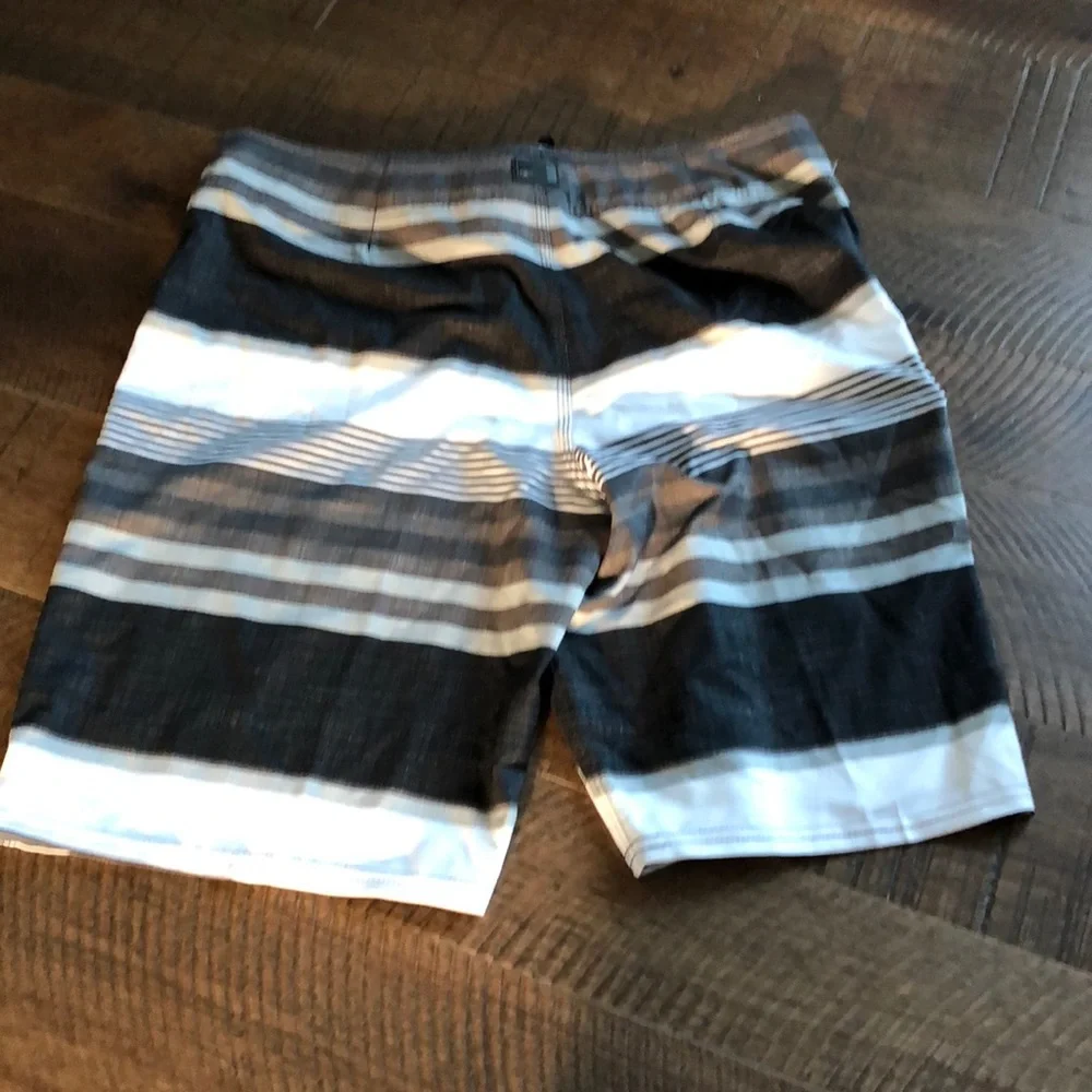 NWOT O’Neill Swimming Trunks